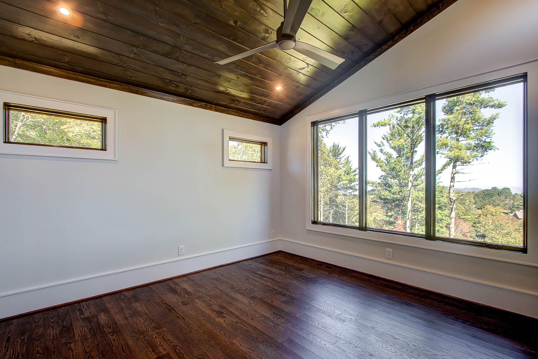 VV2 Eagles Nest, Banner Elk, NC